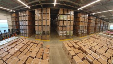 Foto heel mooi warehouse Foto heel mooi warehouse